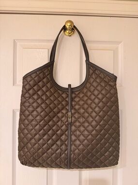 MZ Wallace Large Astor Tote in Magnet